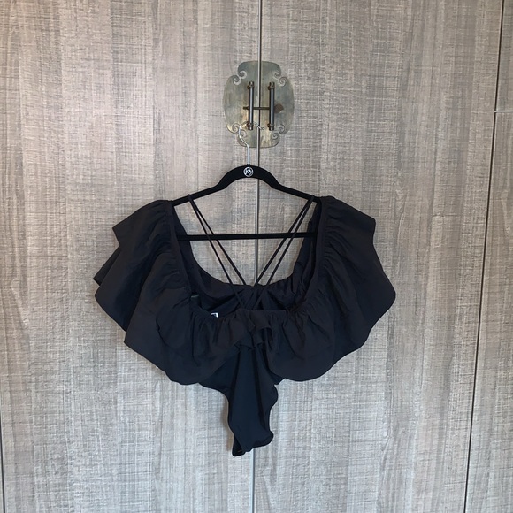 Zara One Piece Ruffled Swimsuit - Picture 14 of 17